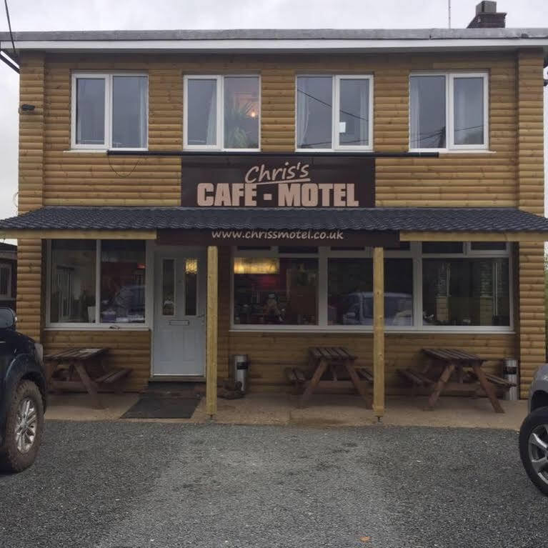 Chris'S Motel Stokenchurch Bagian luar foto